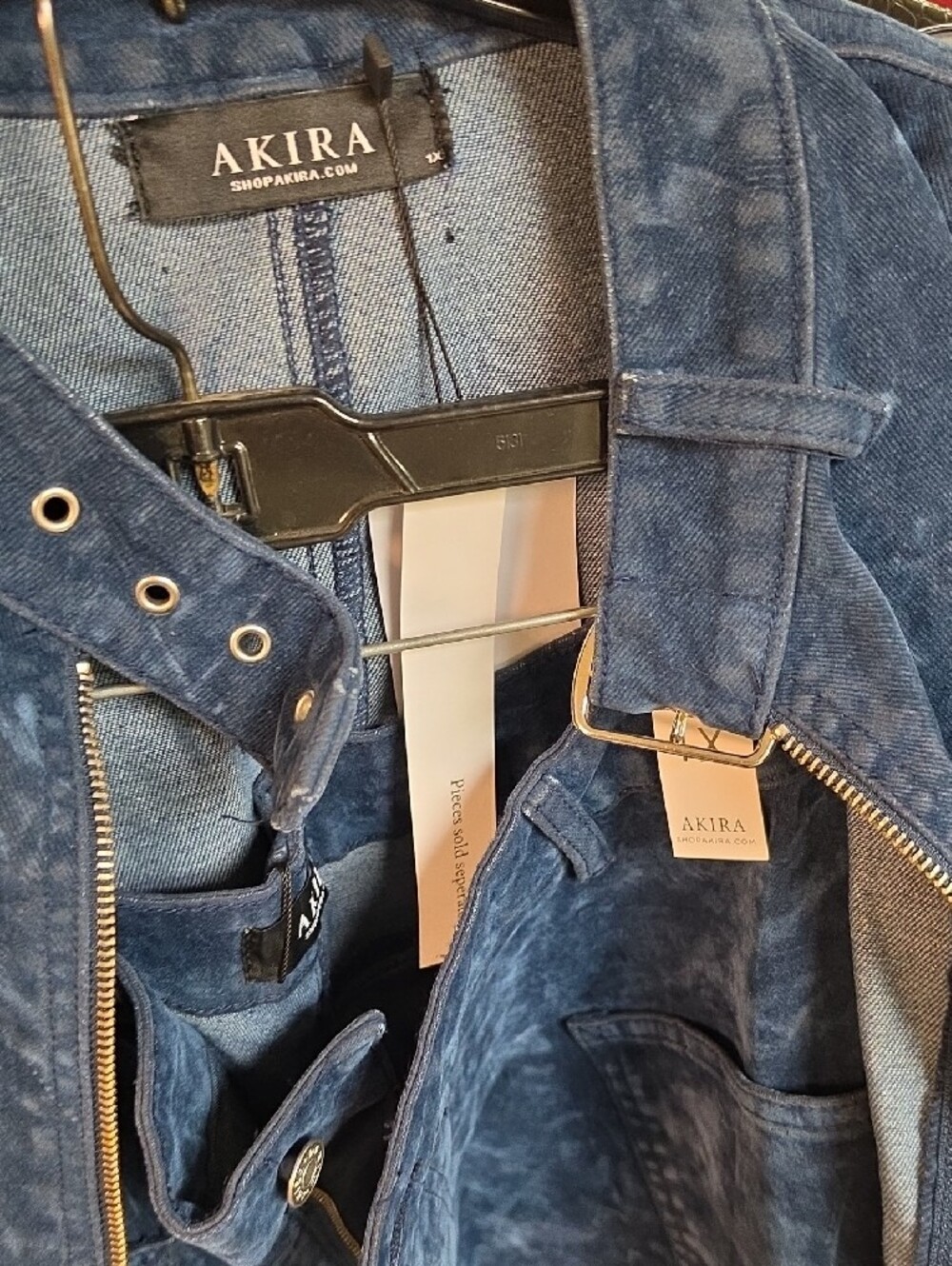 AKIRA Navy Blue VelvetTrench Coat And Matching Jeans - Picture 9 of 9